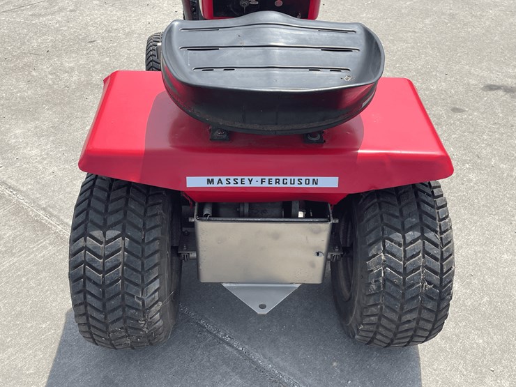 1974-massey-ferguson-8-image-26