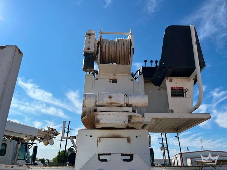2003-international-durastar-4300-image-20