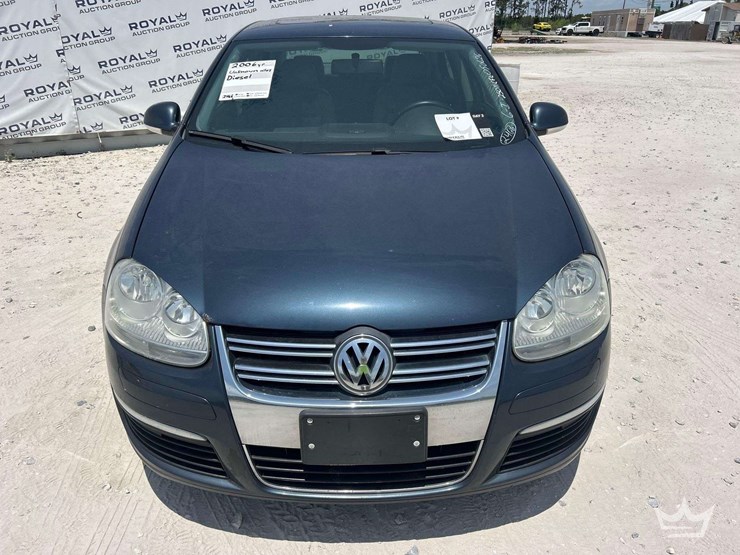 2006-volkswagen-jetta-sedan-image-23
