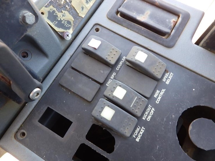 2005-caterpillar-it14g-image-40