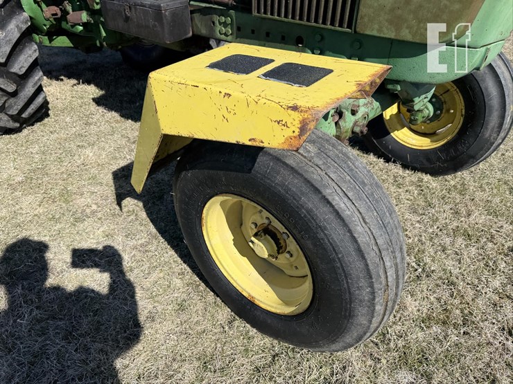 john-deere-4020d-image-9