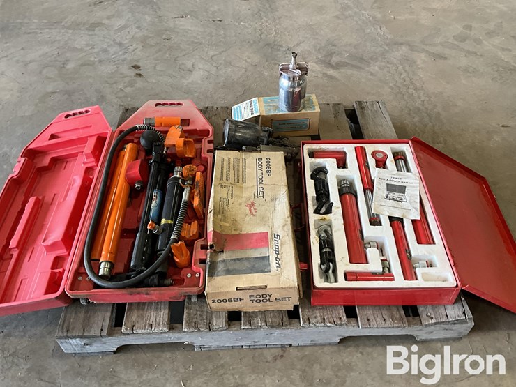auto-body-repair-tools-image-2