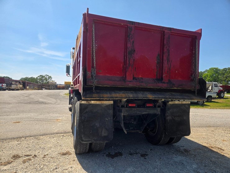 #24354-•-2002-mack-cv513-granite-dumptruck-image-13