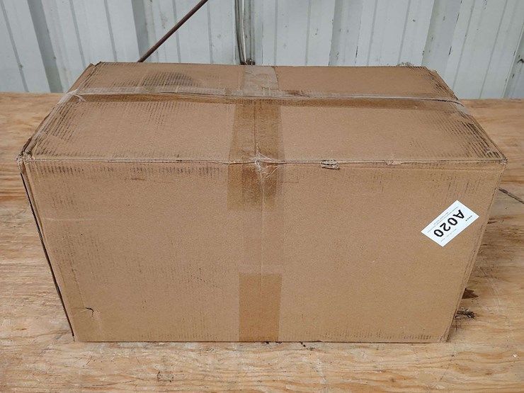 neotec-ncs5800-gas-chainsaw-kit-–-25:1-fuel-mix-–-20"-&-18"-bars-(unassembled)-(new/unused)-image-23