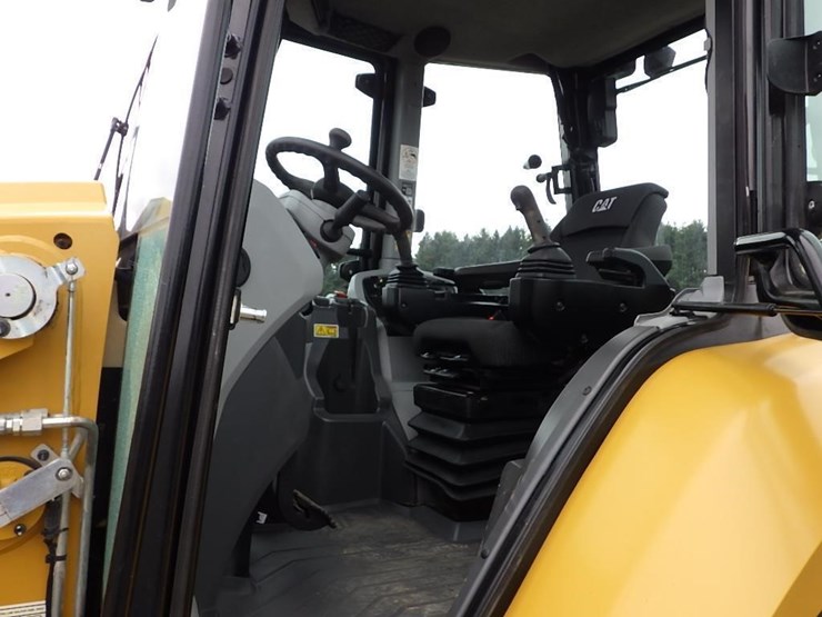 2023-caterpillar-420-xe-image-42