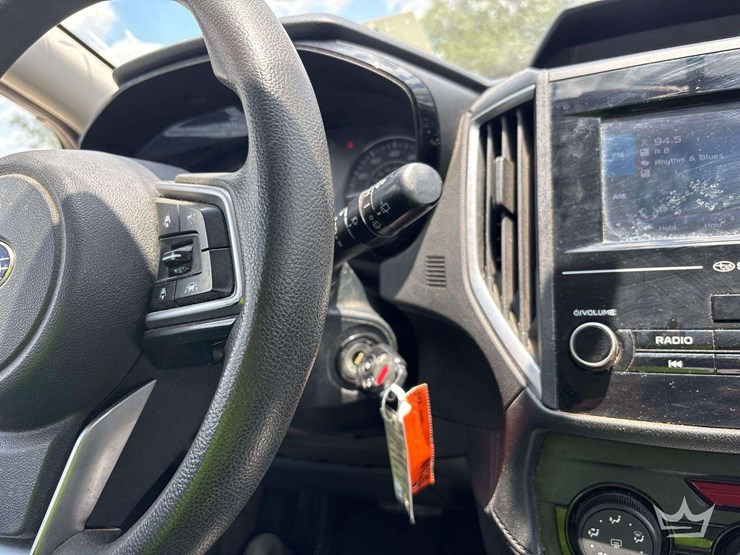 2019-subaru-impreza-awd-sedan-image-14