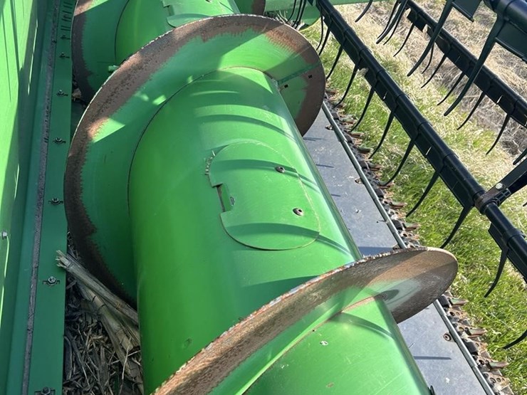 2007-john-deere-630f-image-15
