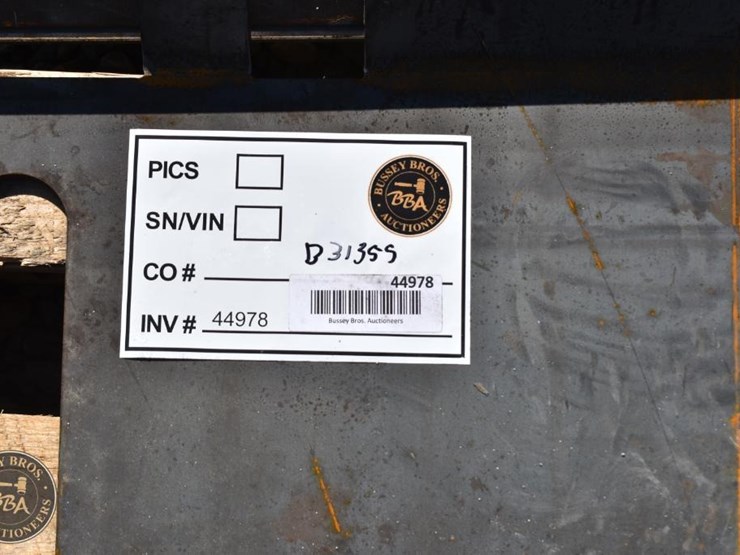 skid-steer-plate-44978-image-2