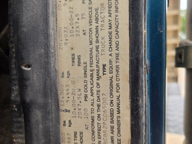 1993-international-f9370-image-43