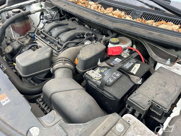 2019-ford-explorer-image-9