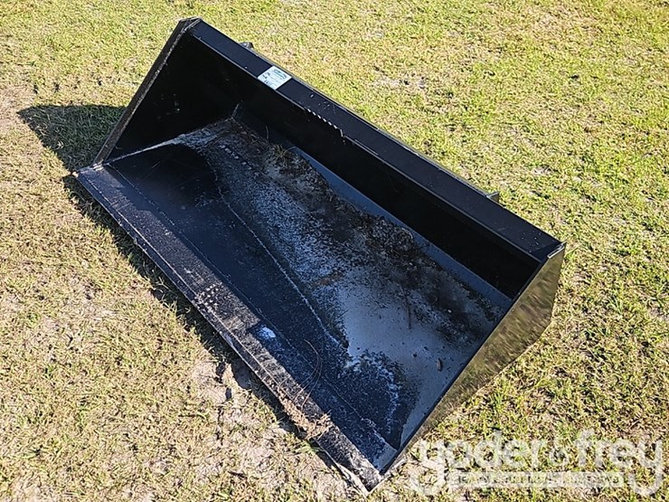 unused-66"-bucket-to-suit-skidsteer-image-1