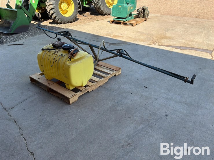 flojet-4-wheeler-sprayer-image-1