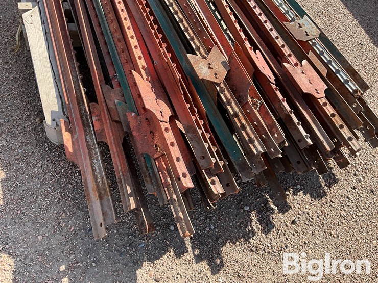 66”-t-posts-image-11