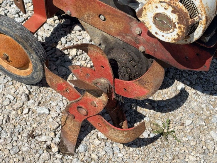 massey-ferguson-253-image-15