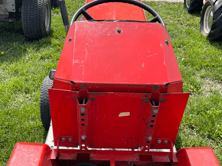 1972-massey-ferguson-12-image-23