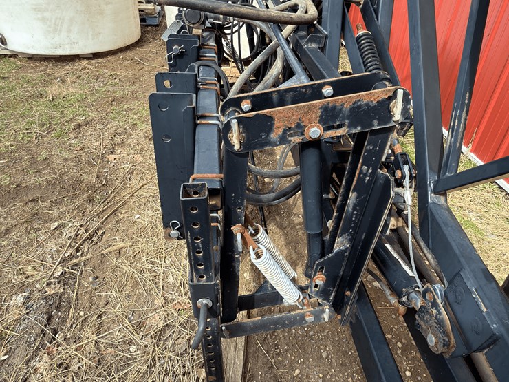 demco-sprayer-boom-image-6