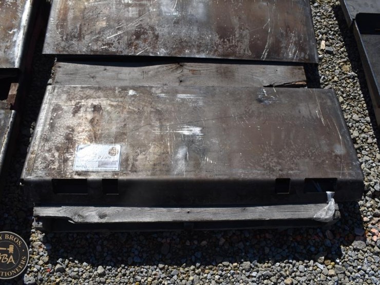 skid-steer-plate-44975-image-1
