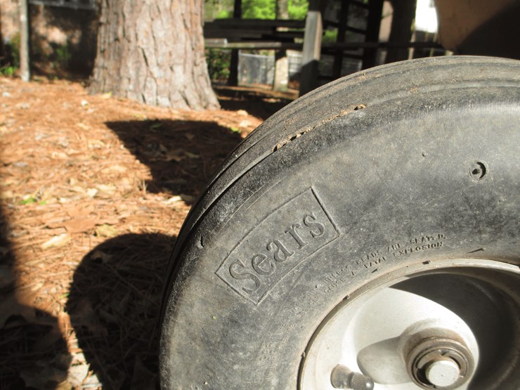 1980s-craftsman-1036-riding-mower-image-3