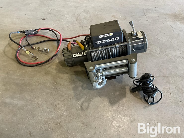 badlands-12,000lb-trailer-mounted-winch-image-2