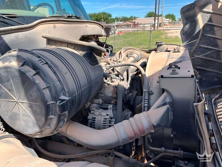 2005-international-durastar-4300-image-7