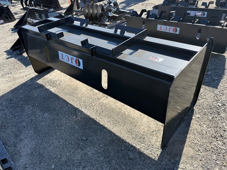 #2079-•-unused-jct-skid-steer-pusher-box-inv#-47068-image-3