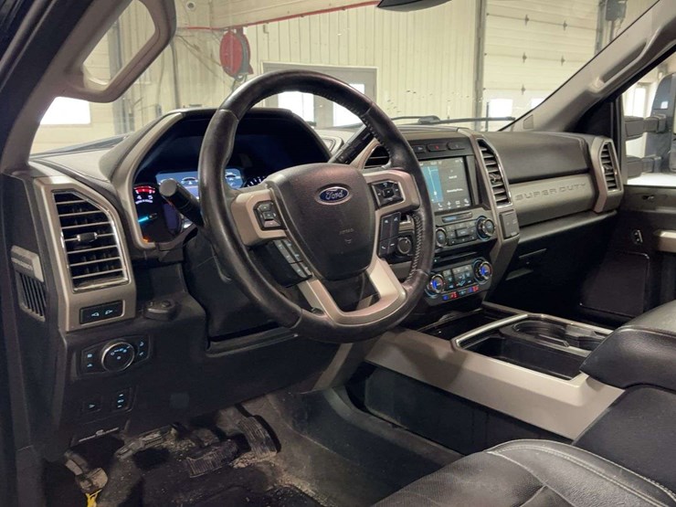 2017-ford-f250-image-16