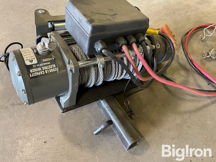 badlands-12,000lb-trailer-mounted-winch-image-12