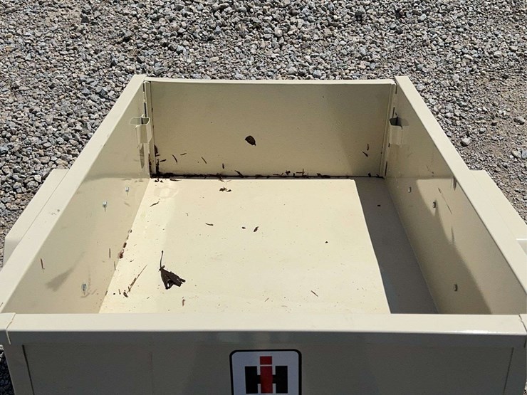 international-harvester-2-lawn-cart-image-10