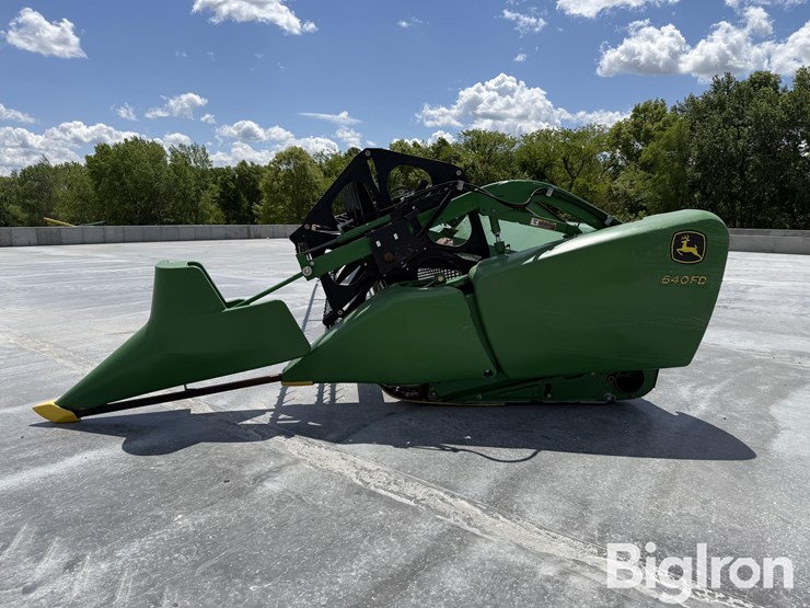 2013-john-deere-640fd-image-8