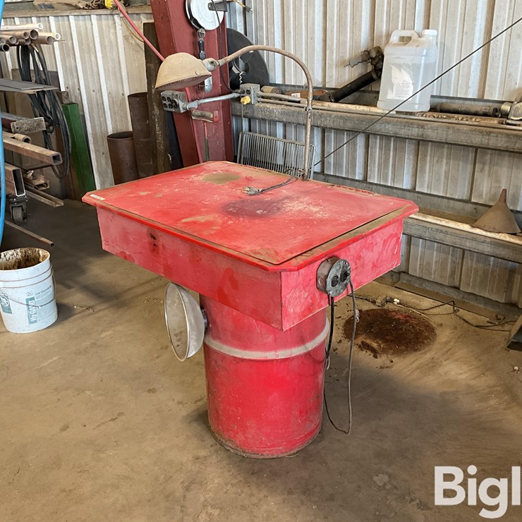 Mc Parts Cleaning Table