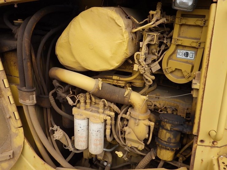 2011-caterpillar-d7e-image-26