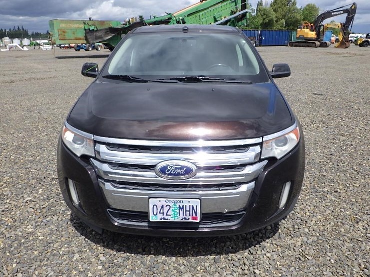 2013-ford-edge-image-2
