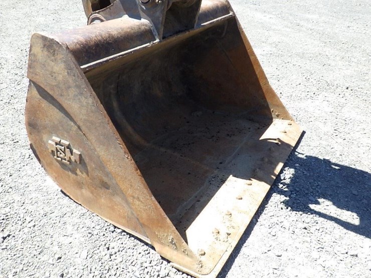 deere-245g-lc-image-24