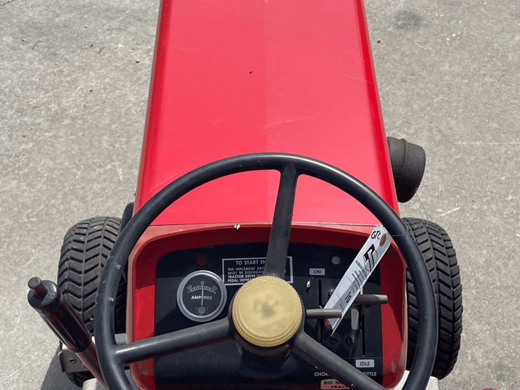 1974-massey-ferguson-8-image-22