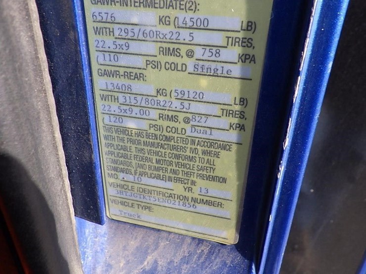 2014-caterpillar-ct660-image-72