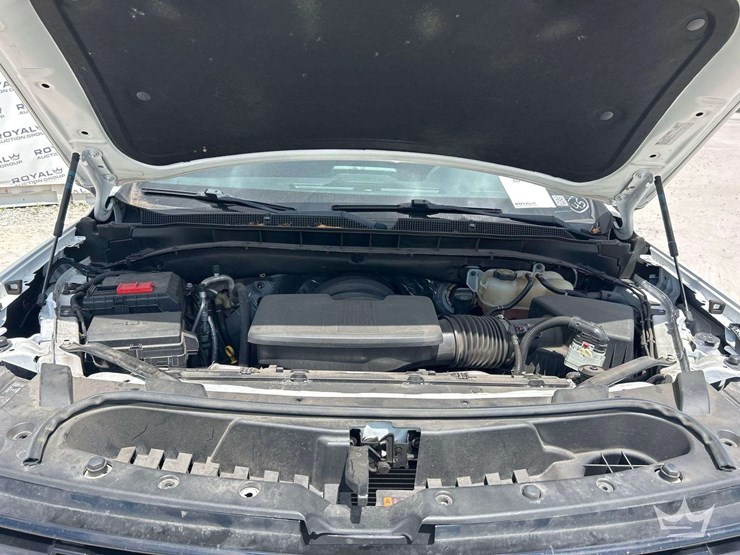 2023-chevrolet-tahoe-image-9