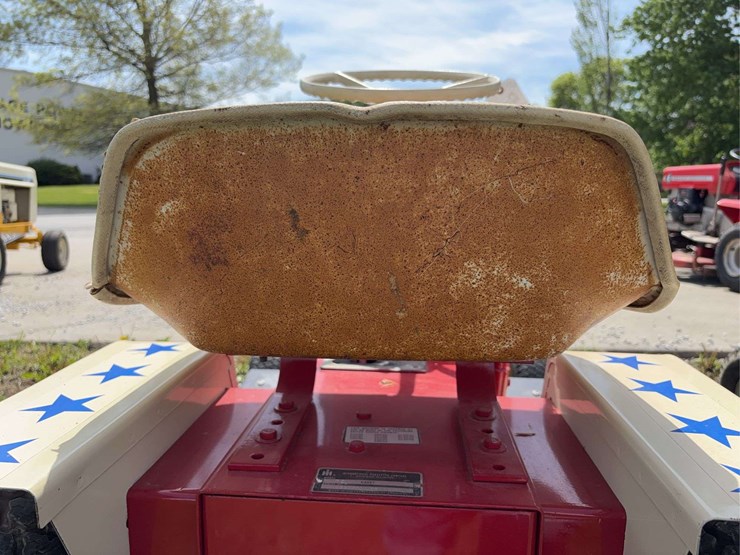 1975-cub-cadet-76-“spirit-of-‘76”-image-25