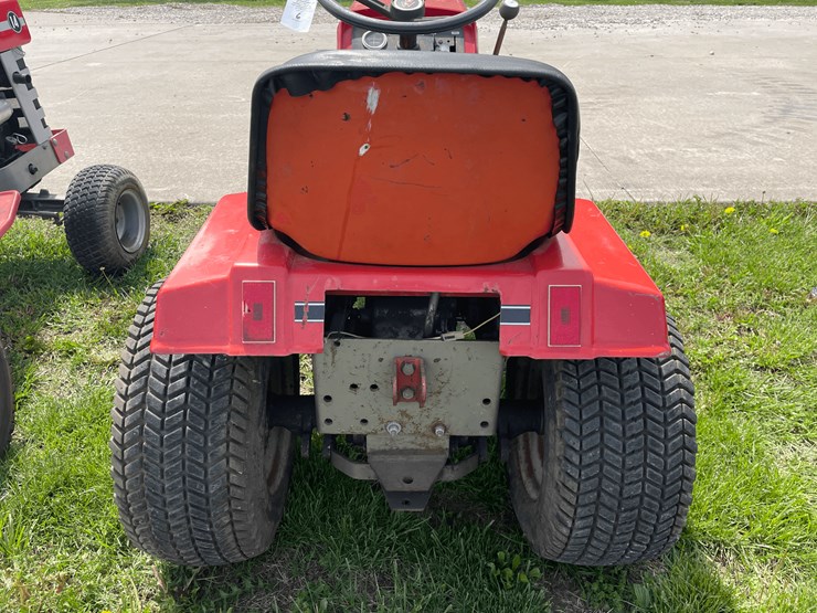 1975-massey-ferguson-16-image-26