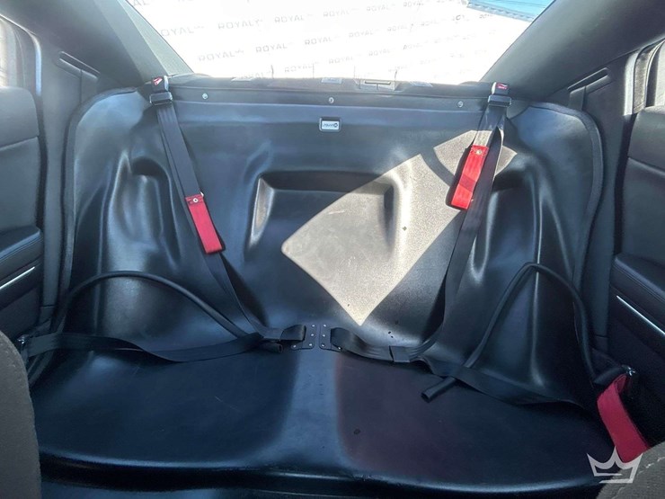 2019-dodge-charger-sedan-image-21