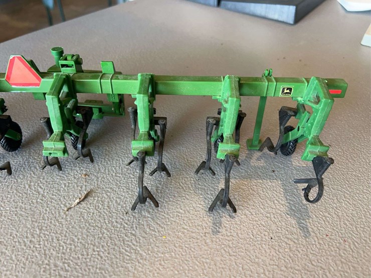 john-deere-4850-image-12