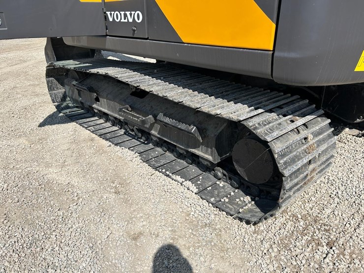 2021-volvo-ec140el-image-16