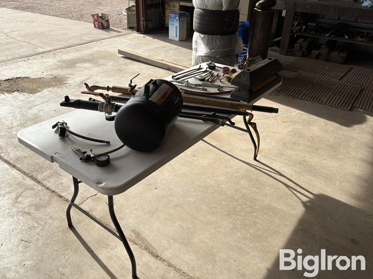 ironton-air-cheetah-tire-equipment-image-7