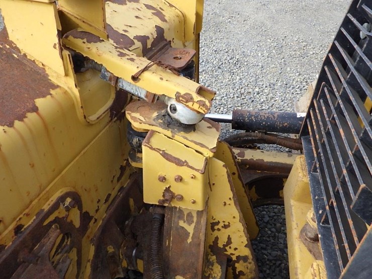 2018-caterpillar-d5k2-xl-image-22