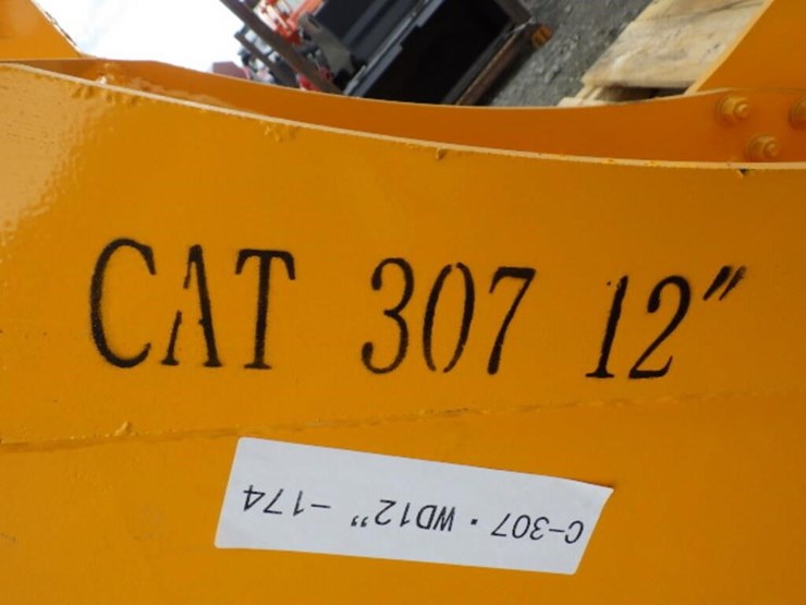caterpillar-307-image-5