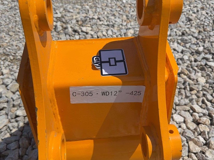 2026-giyi-12"-excavator-bucket-image-6
