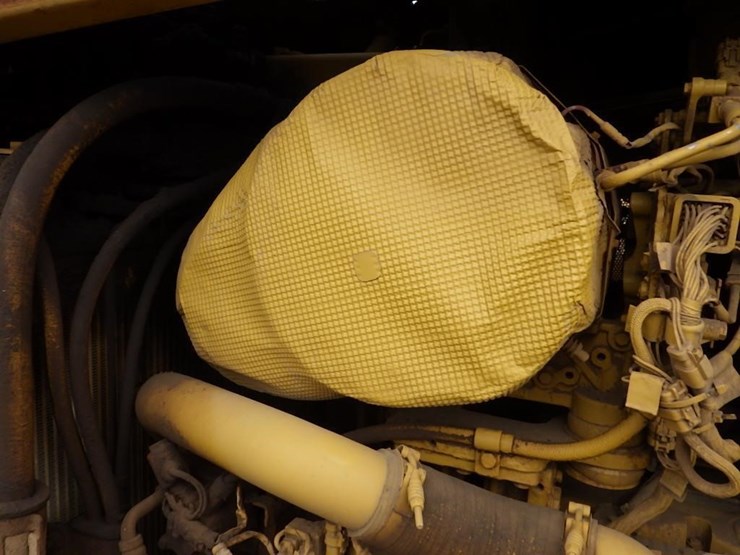 2011-caterpillar-d7e-image-31