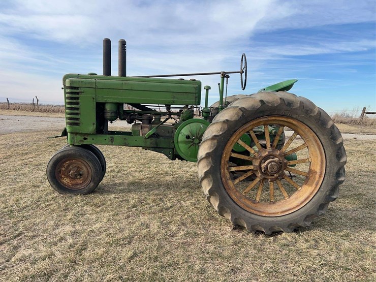 john-deere-model-a-image-2
