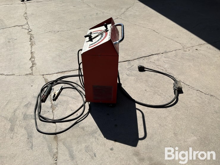 twentieth-century-heavy-duty-arc-welder-image-8