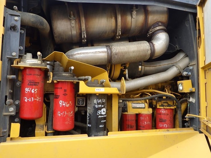 2016-deere-772gp-image-46