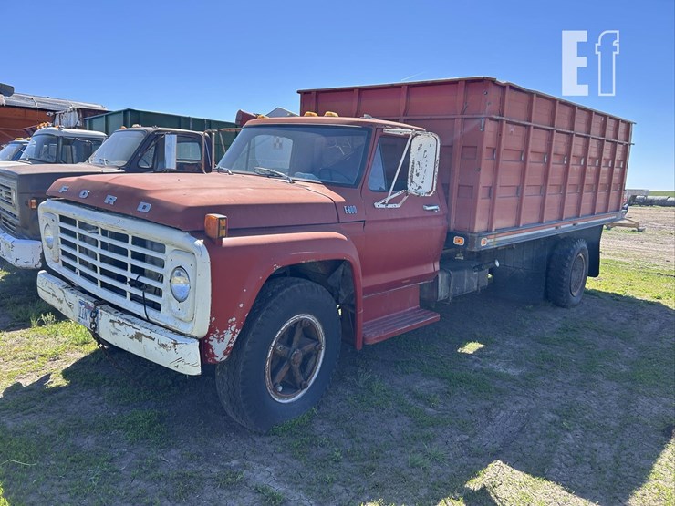 1976-ford-f600-image-1